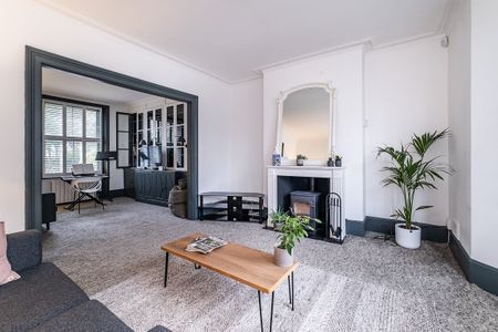 4 bedroom terraced house to rent - Photo 2