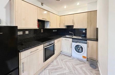 1 Bed Flat, Press Room, LE1 - Photo 2