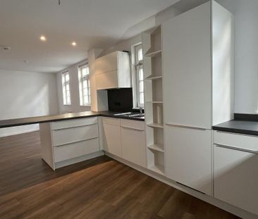 Charmante, renovierte 2-Zimmer-Wohnung im historischen Denkmalhau - Foto 2