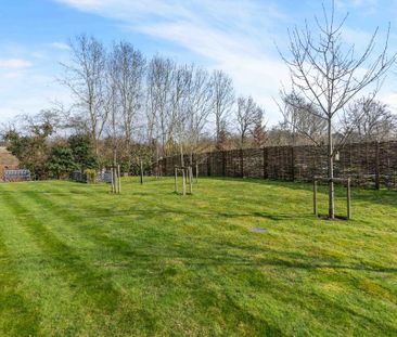 2 bedroom bungalow to rent - Photo 2