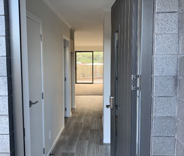 56A Hokioi Drive, Kenepuru - Photo 6