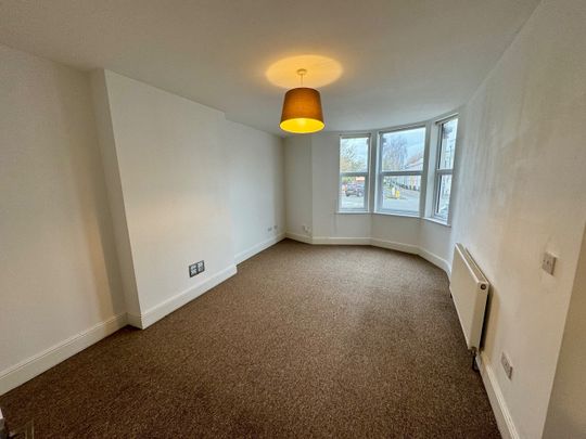 2 Bed Flat, Montpelier, BS2 - Photo 1