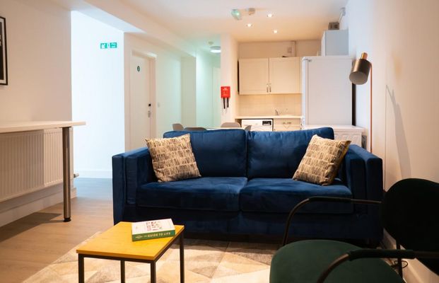 4 bedroom house to rent - Photo 1