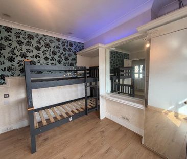 3 bedroom semi-detached house to rent - Photo 6