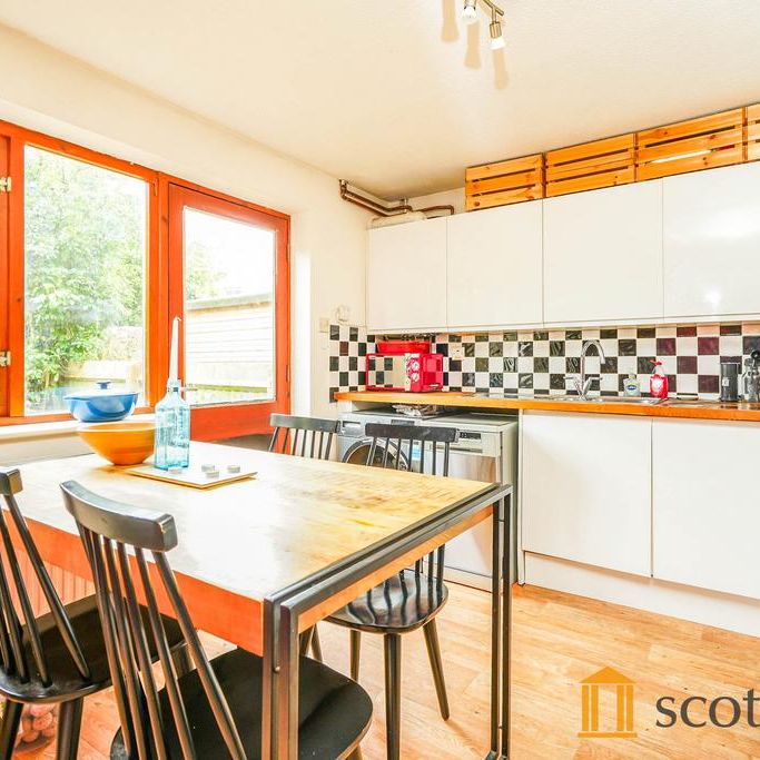 2 bedroom semi-detached house to rent - Photo 1