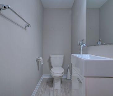 For Lease - 45 Heron Park Place Unit# 18, Toronto, Ontario - Photo 5