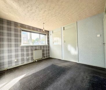 Loch Shin, Glasgow, G74 - Photo 1