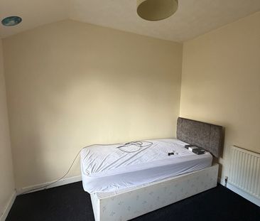 2 Bed Semi-Detached House, Burlington Road, CV2 - Photo 4
