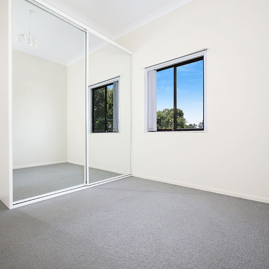 1/11 William Street, FIGTREE NSW 2525 - Photo 1