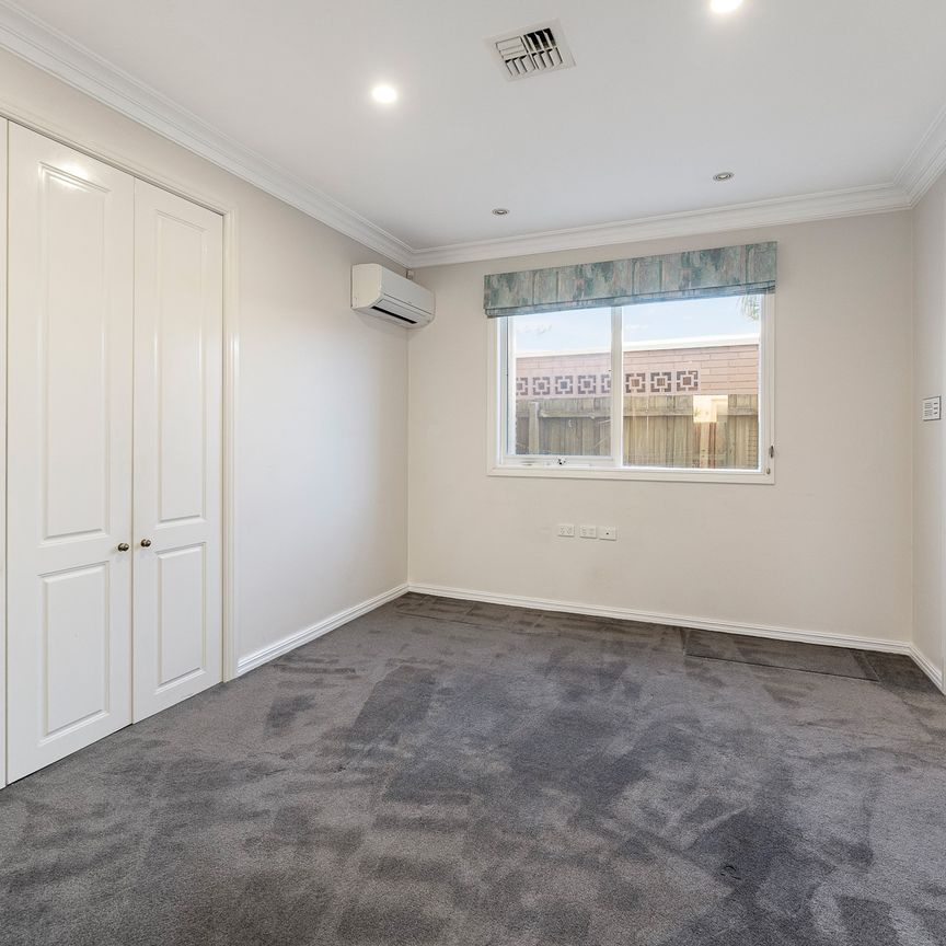 18 Eskdale Road, Caulfield North VIC 3161 - House For Rent | Domain - Photo 1