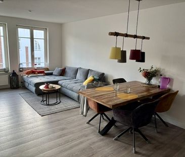 Moderne Wohnung über 2 Ebenen mit Südwest-Balkon & Stellplatz - ab ... - Photo 2