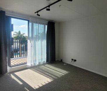 Logan Apartments - Photo 1