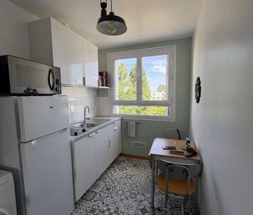 Location Appartement 4 pièces Meublé 68m² MERIGNAC 33700 - Photo 6