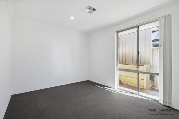 Stunning 4 bedroom in beautiful Coogee - Photo 1