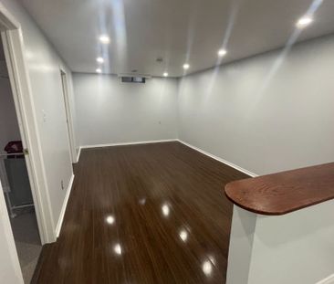 For Lease - 358 Kingsbridge Garden Circle Unit# Bsmt, Mississauga, ... - Photo 1