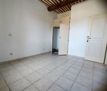 Location appartement 2 pièces - 38m² à Robion (84440) - Photo 2