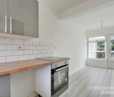 3 bedroom terraced house to rent - Photo 6