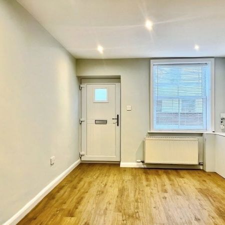 Kings Road, Bury St Edmunds, IP33 3DJ - Photo 1