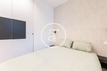 Piso de alquiler en Calle de San Vicente Ferrer, Universidad - Malasaña - Photo 2