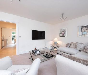 Meadows Drive, Camberley, Surrey, GU15 - Photo 3