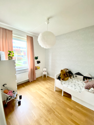 Vintergatan, Göteborg - Photo 4