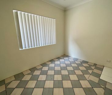 2/29 Hayburn Avenue, Rockdale, NSW 2216 - Photo 4