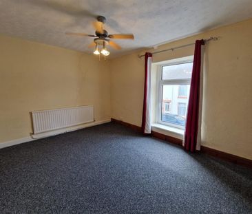 Catherine Street, SA1 4JT, Swansea - Photo 2