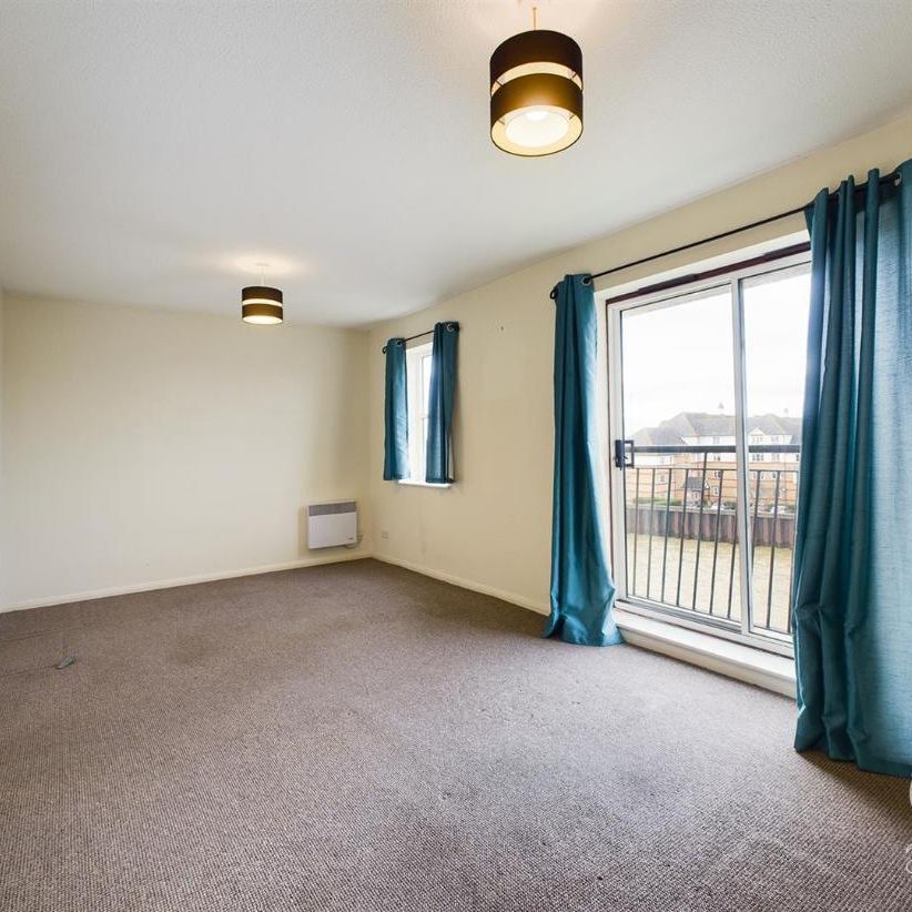 Timber Court, Grays, RM17 - Photo 1