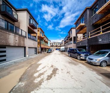 For Lease - 29 Steamboat Way, Whitby, Ontario - Photo 4