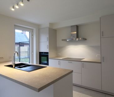 Energiezuinige nieuwbouwwoning te huur in Sijsele - Photo 2