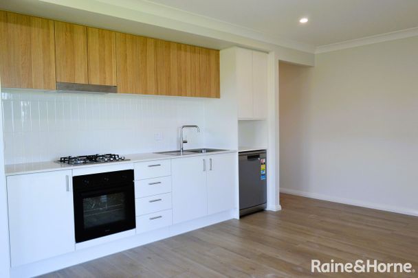 Brand new stunning 2-bedroom home - Photo 1