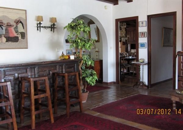 Super Rustic Villa in Entre Naranjos Y Flores Alfaz Del Pi For Long Term Rental