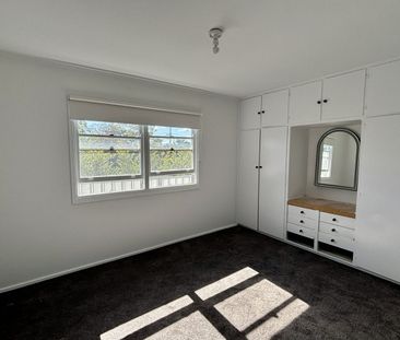 Low Maintenance One Bedroom Unit - Photo 1