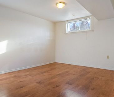 For Lease - 2012 Bonnymede Drive, Mississauga, Ontario - Photo 2