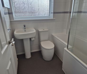 Heather Close, Runcorn, Beechwood - Photo 6