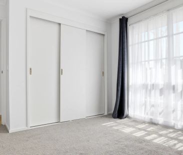 RENOVATED HOME FOR RENT IN WYNDHAM VALE - Photo 3