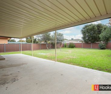 Spacious 3-Bedroom Home in West Tamworth - Perfect for Family Living! - Photo 5