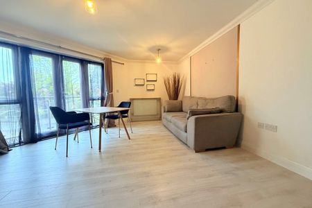 Gloucester Court, HATFIELD - Photo 5