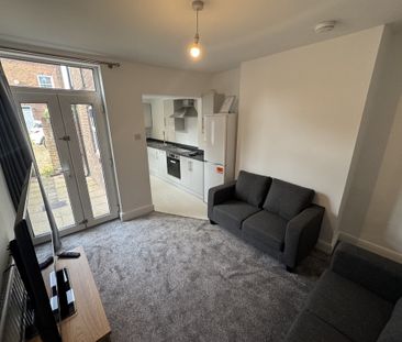 Heslington Road - P2177 - Photo 4