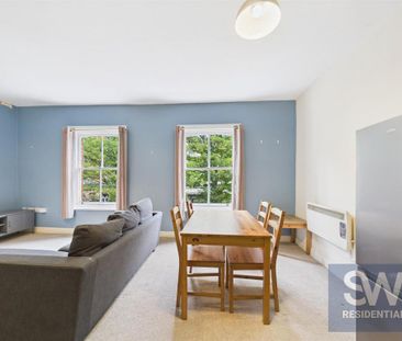 2 bedroom apartment to rent - Photo 2