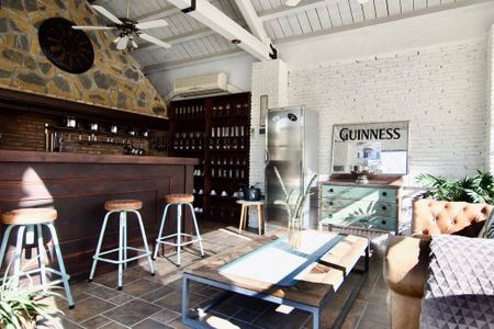 4 bedroom luxury Villa for rent in Alhaurín de la Torre, Spain - Photo 3