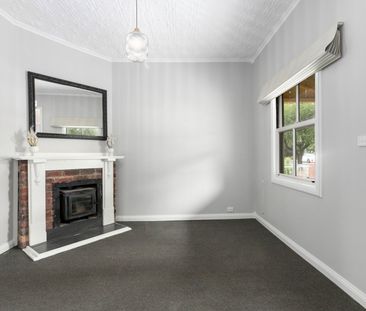 5 Surveyor Street, Queanbeyan NSW 2620 - House For Rent | Domain - Photo 2