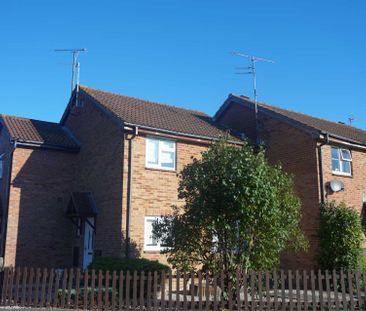 Meadow Way, Aylesbury - Photo 1