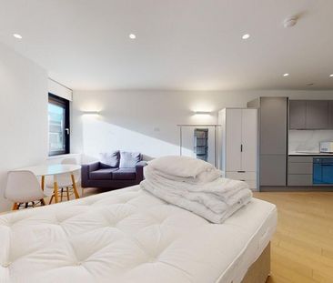 Studio to rent - Photo 6