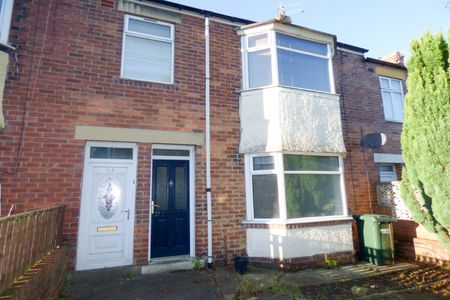 2 bed flat to rent in Ridley Gardens, Swalwell, NE16 - Photo 2