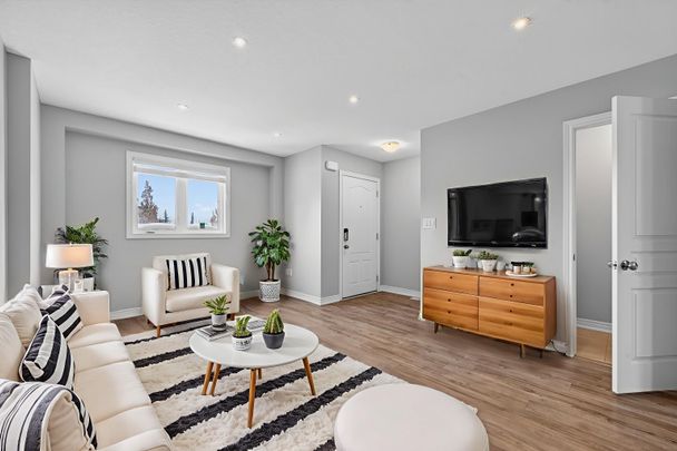 For Lease - 7768 Ascot Circle Unit# 15, Niagara Falls, Ontario - Photo 1