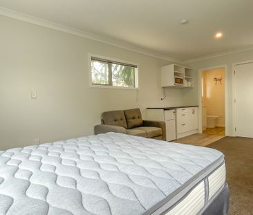 Fully Furnished Studio Apartment - Photo 1