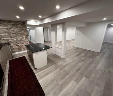 For Lease - 524 Bristol Road Unit# #Bsmt, Newmarket, Ontario - Photo 4