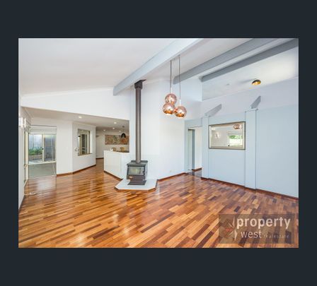 9 Catania Court, Mindarie, WA 6030 - Photo 1