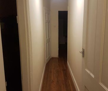 1 bedroom ground floor flat to rent - Photo 5